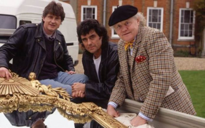 The Talented Tinker – Actor Dudley Sutton (1933 – 2018) – Actor Dudley Sutton – AKA ‘Lovejoy’s’ Tinker – passes away aged 85 shortly after giving an interview lauding the NHS.
