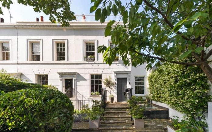 Tales of The Tube – Pelham Street, London, SW7 – House directly next to District and Circle London Underground line for sale for £3.95 million ($5.13 million, €4.38 million or درهم18.83 million) through Strutt & Parker