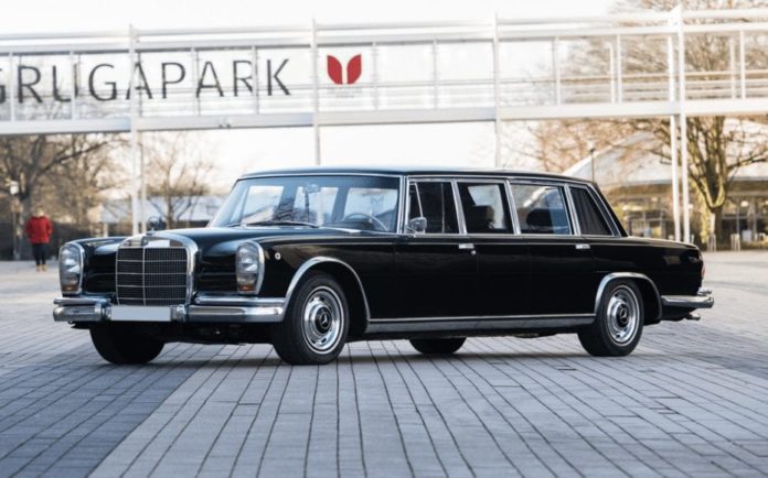 A Grand Old Man’s Grand Old Merc – President Félix Houphouët-Boigny – 1967 Mercedes ‘Dictator Car’ owned until 1993 by the first President of Ivory Coast to be auctioned after being restored at vast expense – 1967 Mercedes-Benz 600 Six-Door Pullman to be sold by RM Sotheby’s at their 24th to 27th June 2020 sale in Essen, Germany on behalf of current owner Dr Urich Speicher. An estimate of £220,000 to £247,000 ($273,000 to $306,000, €250,000 to €280,000 or درهم1 million to درهم1.1 million) has been set.