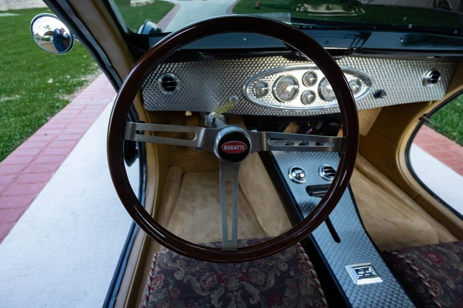 Beauty’s in the Eye of the Bargain Basement Bugatti – 2016 ‘Assembled Vehicle’ 1939 Delahaye USA Pacific by Terry Cook – Replica “homage to Jean Bugatti’s Type 57S Atlantic coupé” to be auctioned for a sum 100% lower than the missing most famous of the four originals is said to be worth – The vehicle will be sold as part of the RM Sotheby’s ‘Drive Into Summer’ online sale from 21st to 29th May. They have set an estimate of £124,000 to £165,000 ($150,000 to $200,000, €139,000 to €185,000 or درهم551,000 to درهم735,000)