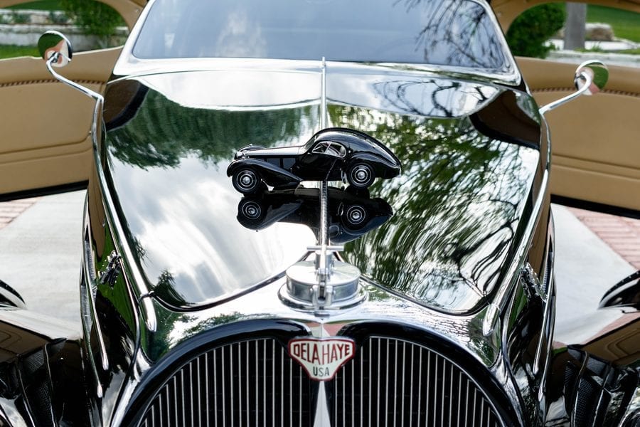 Beauty’s in the Eye of the Bargain Basement Bugatti – 2016 ‘Assembled Vehicle’ 1939 Delahaye USA Pacific by Terry Cook – Replica “homage to Jean Bugatti’s Type 57S Atlantic coupé” to be auctioned for a sum 100% lower than the missing most famous of the four originals is said to be worth – The vehicle will be sold as part of the RM Sotheby’s ‘Drive Into Summer’ online sale from 21st to 29th May. They have set an estimate of £124,000 to £165,000 ($150,000 to $200,000, €139,000 to €185,000 or درهم551,000 to درهم735,000)