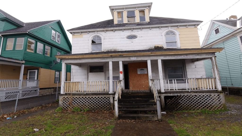 A Hair of a Dog of a House – £744 for detached house at 214 Colvin Street East, Brighton, Southside Syracuse, New York State, NY 13205, United States of America through Greater Syracuse Land Bank – Detached Edwardian house in New York State for sale for just £744 or 8,400% less than it cost to build in 1906; it is in the place of Tom Cruise’s birth and was home to a famous German police dog in the 1920s.