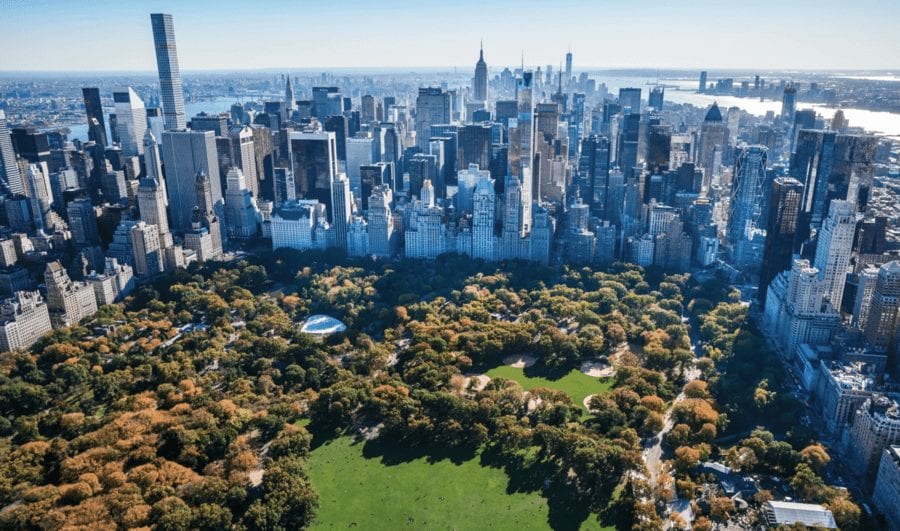 Steeply Priced Roof Space Slashed – Space to create The Penthouse, Hampshire House, 150 Central Park South, Manhattan, New York, NY 10019, United States of America heads to auction with no reserve after failing to sell for £30.3 million ($40 million, €33.8 million or درهم146.9 million) through Concierge Auctions.