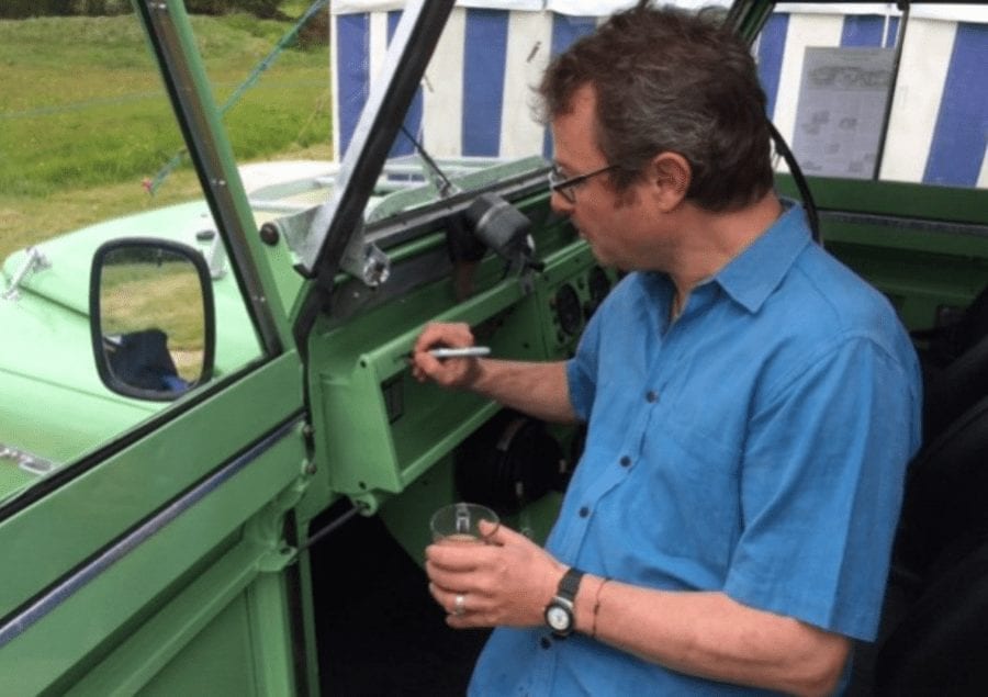 The Best Gastrowagon By Far – Hugh Fearnley-Whitingstall Land Rover – Land Rover converted into a ‘gastrowagon’ for television chef Hugh Fearnley-Whitingstall’s first television series heads to auction – Bonhams to sell with an estimate of £25,000 to £35,000 ($33,200 to $46,500, €28,000 to €39,200 or درهم121,900 to درهم170,700) for the 1965 / 1982 2.25-litre Land Rover ‘Gastrowagon’ at their Bicester Heritage sale on 11th December 2020.