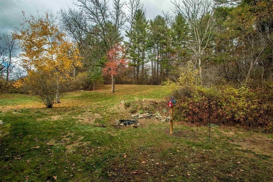 Lock Him Up! Jail for sale in Guildhall, VT; perfect new home for Trump – Ideal new ‘home’ for likely to be impeached Donald Trump for sale just as he prepares to leave office; it comes with its own jail – the perfect place to “lock him up!” – Jailer’s House, Jailer’s Barn and former Essex County Jail, 43 Courthouse Drive, Guildhall, Essex County, Vermont, VT 05905, United States of America – Listed for sale by Lisa Hampton Real Estate for £110,000 ($149,000, €123,000 or درهم547,000), a sum 100% higher than its April 2018 asking price.