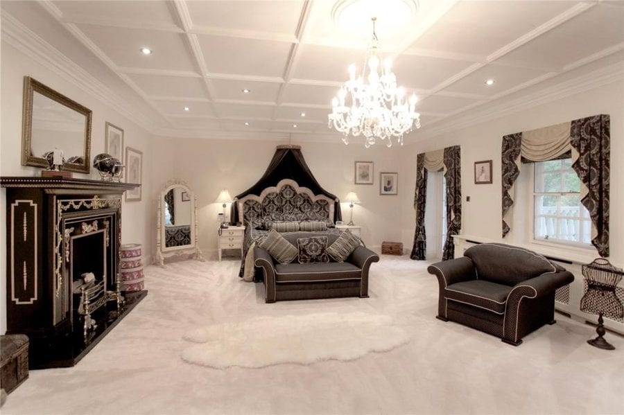 An English McMansion Mess – Deansgreen Hall, Crouchley Lane, Lymm, Cheshire, WA13 0TL, United Kingdom for sale through Jackson-Stops for £6 million – Gargantuan Cheshire ‘McMansion’ once owned by a BBC Sports Personality turned tax fraudster for sale; it’s beyond gaudy.