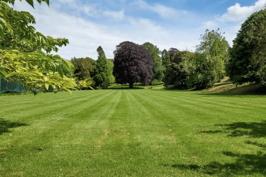 Compton Bassett House 8