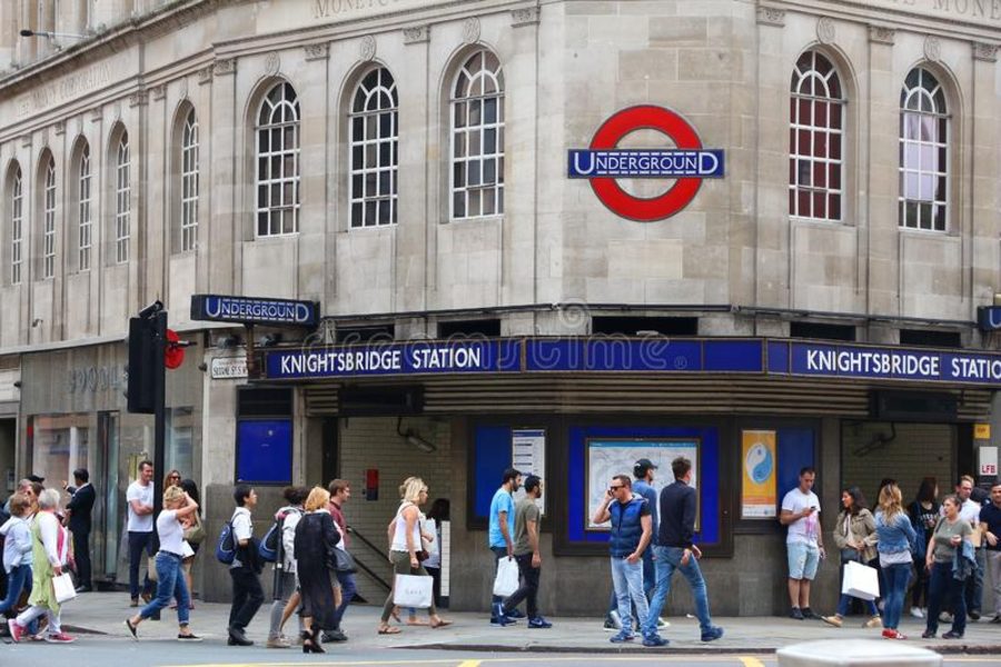 Knightsbridge Station