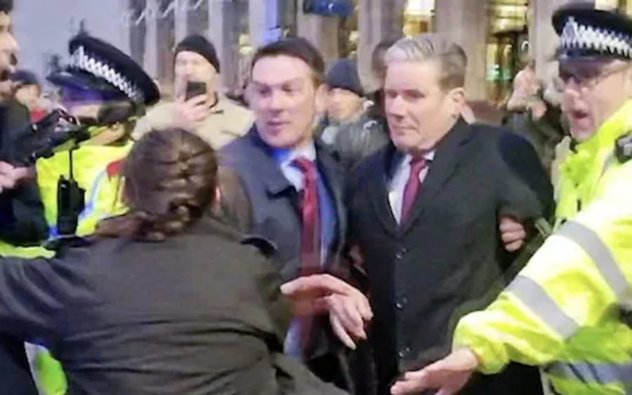 Sir Keir Starmer mob